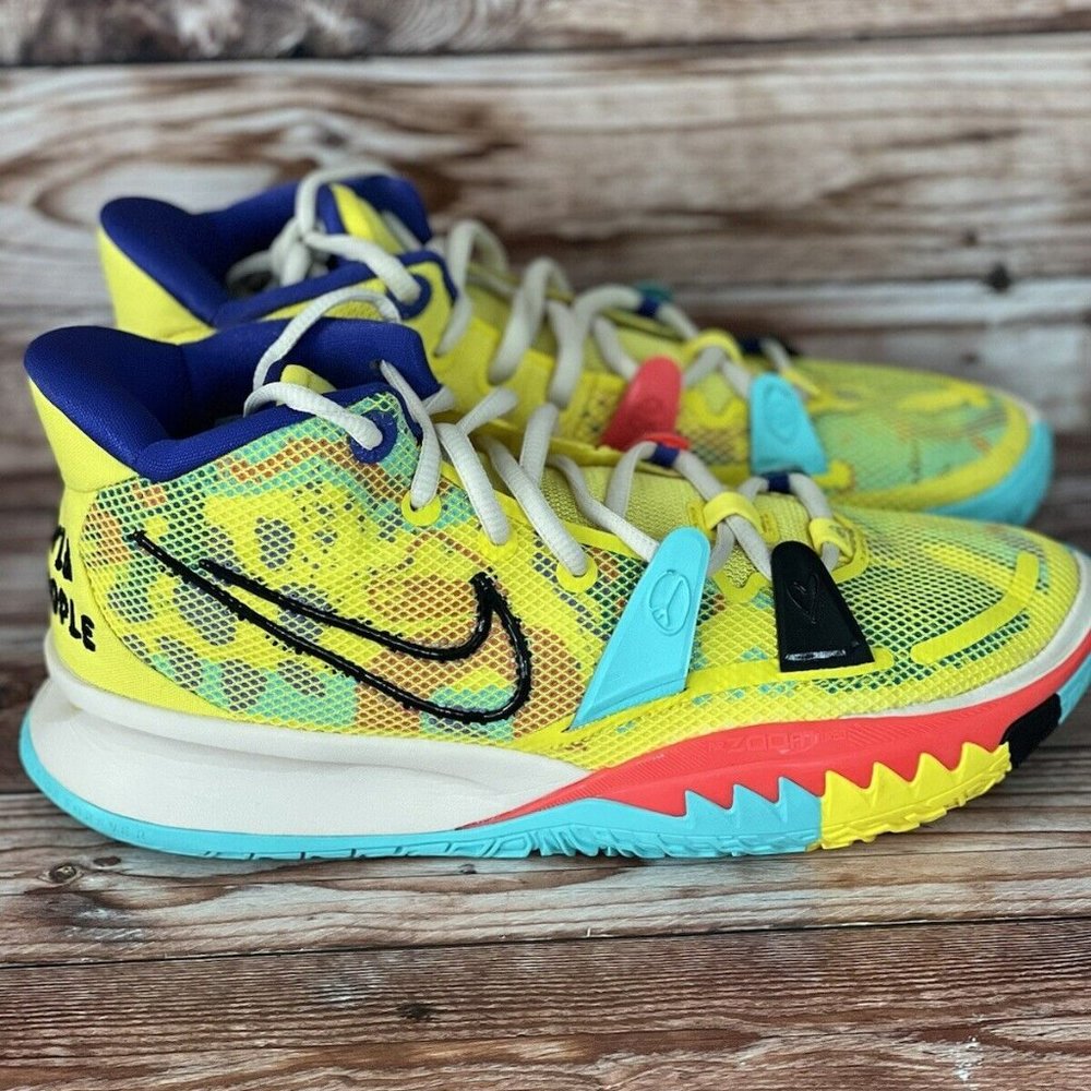 NEW Nike Kyrie 7 1 World 1 People CQ9326-700 Yellow Men’s Size 7.5 = Women’s 9